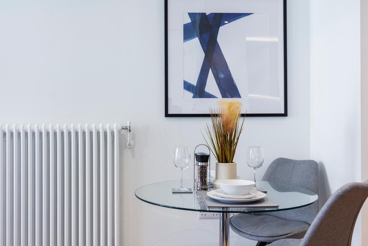 Luxury Apartment-Business-Relocation-Canary Wharf ロンドン エクステリア 写真